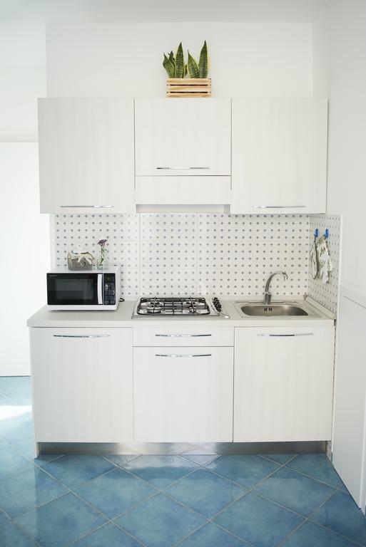 Appartamento Martina ซานวิโต โลคาโป ภายนอก รูปภาพ